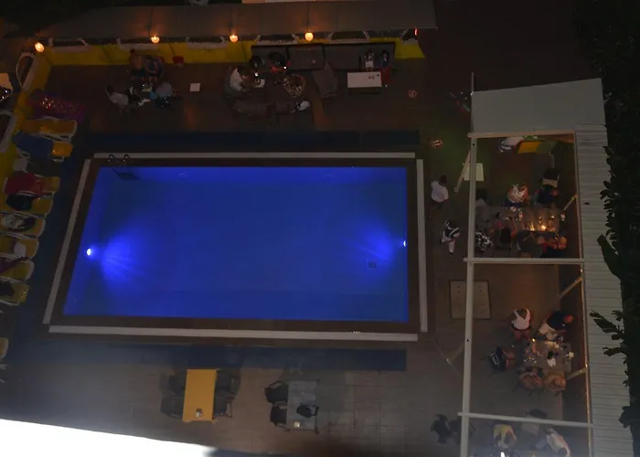 Ξενοδοχείο Melodi 3*